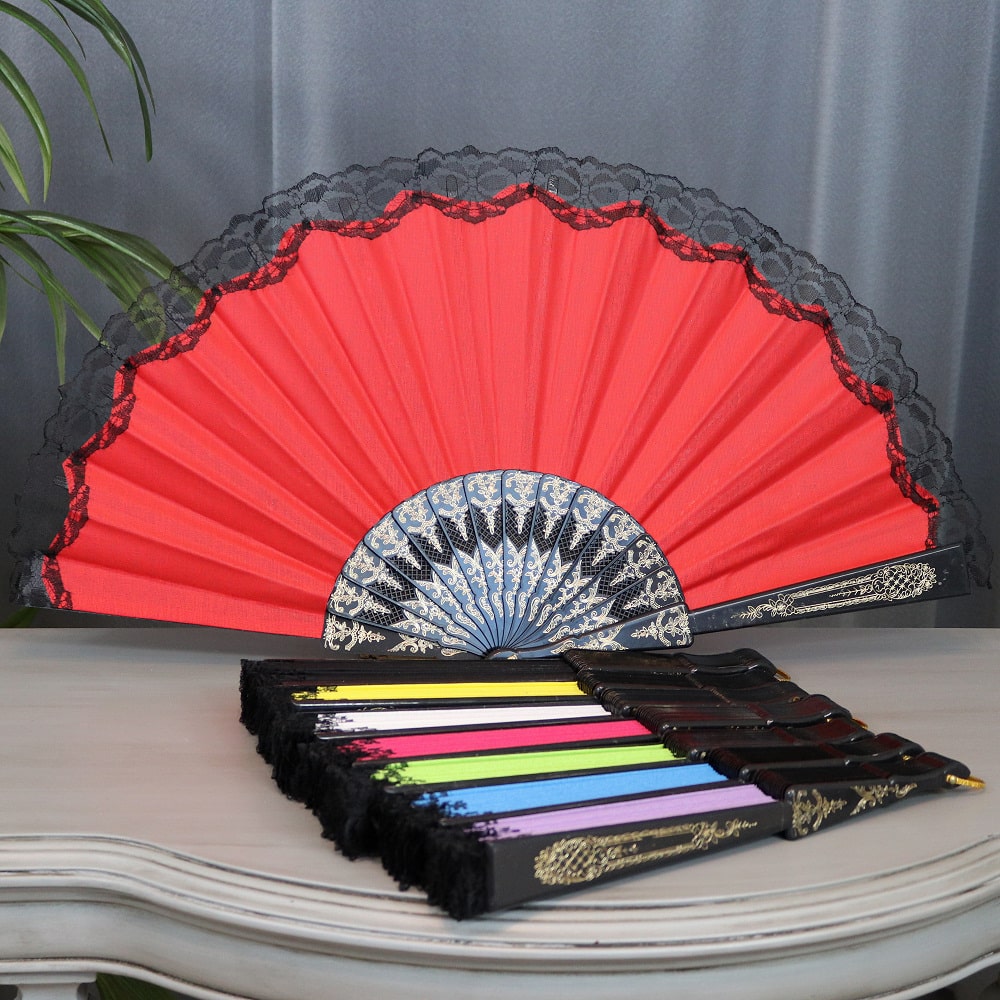 pericon fan with lace