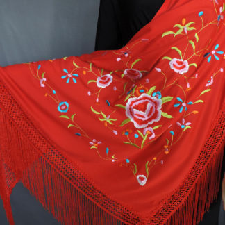Spanish triangular knit shawl